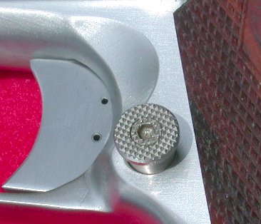 Colt 1911 Extended Magazine Release